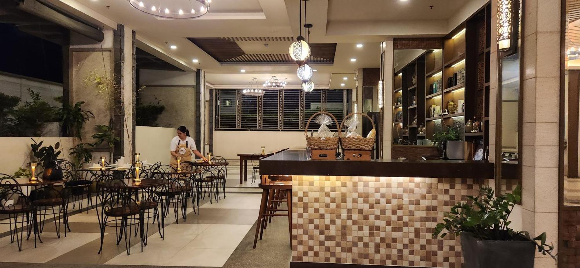 Casa Antonio At Fairway Terraces Family Penthouse 2Br Wi-Fi Nr Golf, Airport, Fort Bgc Manila Exterior photo