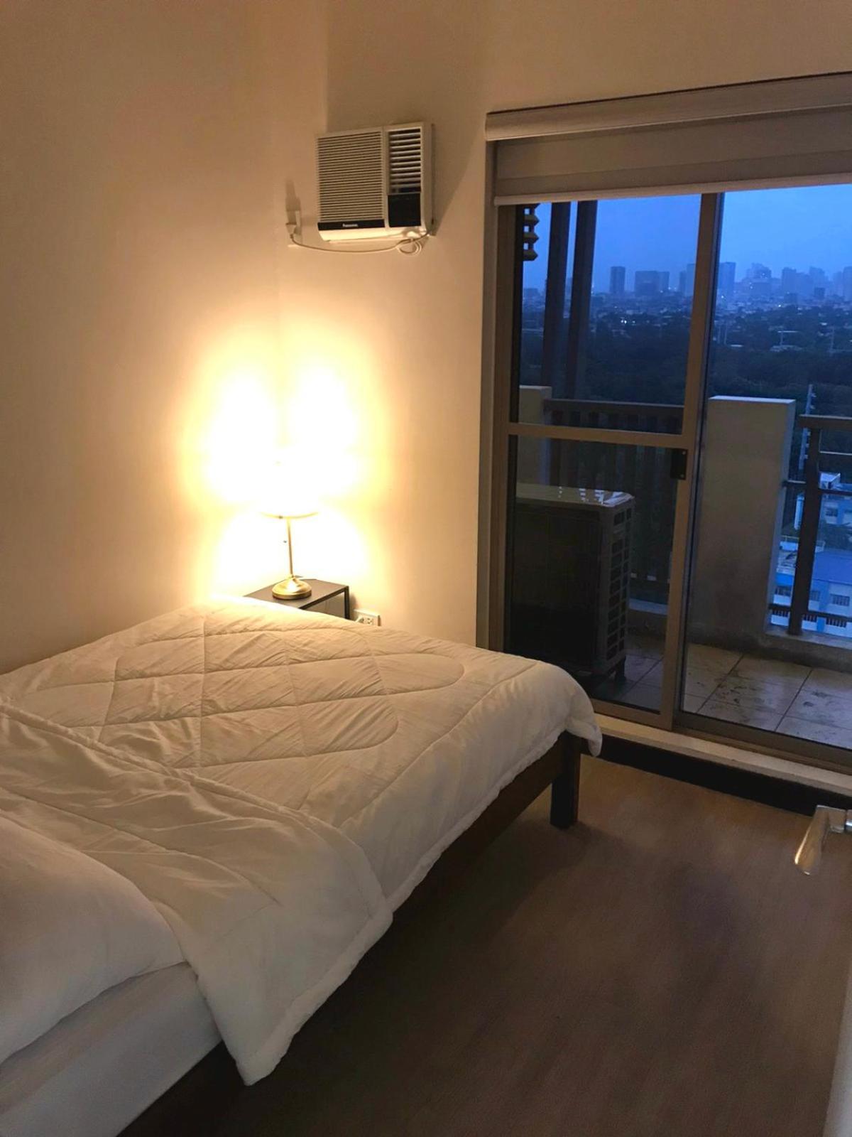 Casa Antonio At Fairway Terraces Family Penthouse 2Br Wi-Fi Nr Golf, Airport, Fort Bgc Manila Exterior photo